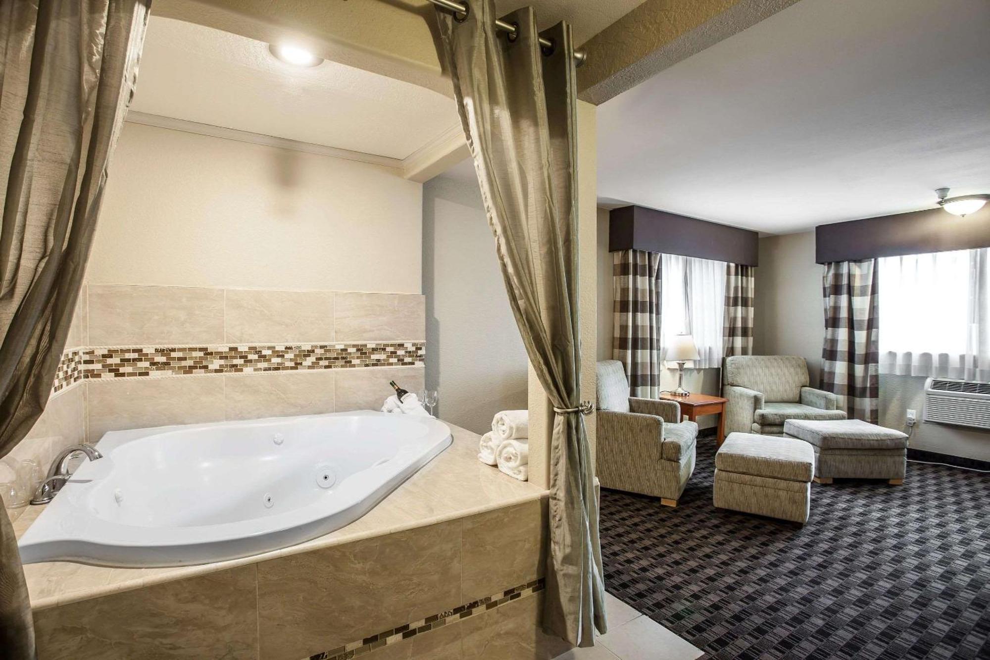 Clarion Inn Renton-Seattle Ngoại thất bức ảnh