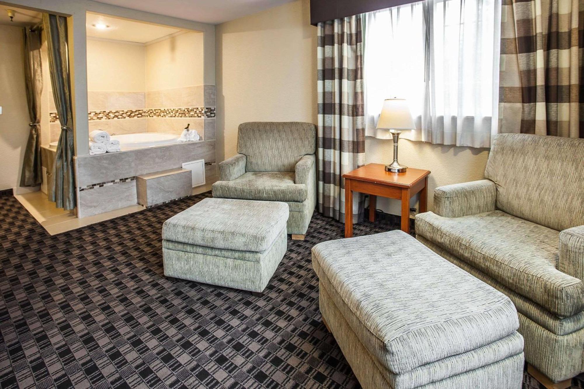 Clarion Inn Renton-Seattle Ngoại thất bức ảnh